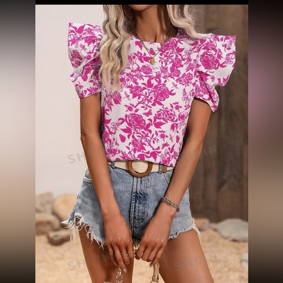 🫶 3 for $15! Size Medium NWOT Women Blouse Floral Puff sleeve blouse pink blouse - Picture 3 of 7